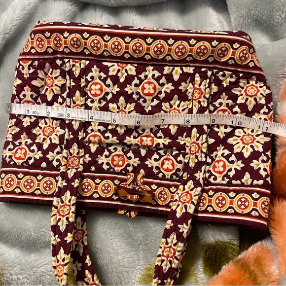 Vera Bradley burgundy medallion 2006 retired pattern small purse - Picture 10 of 11